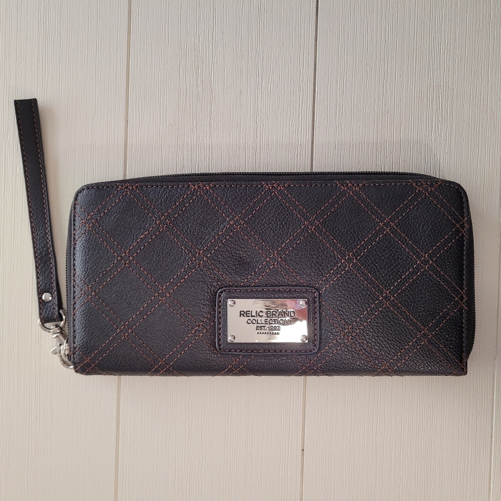 Relic Travelers Wallet